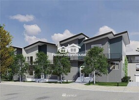 1930 NE 7th Ct in Renton, WA - Building Photo