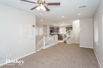 9518 Summer Furnace St in Las Vegas, NV - Foto de edificio - Building Photo