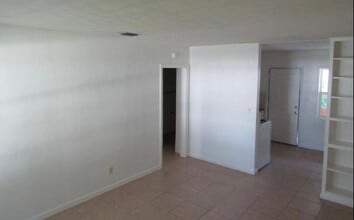 144 W Michigan Ave, Unit 144 W Michigan Ave in DeLand, FL - Building Photo - Building Photo