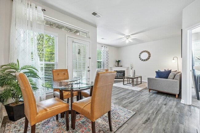 Riverchase Apartments
