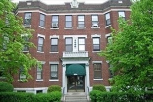 1568 Commonwealth Ave, Unit 7 in Boston, MA - Building Photo