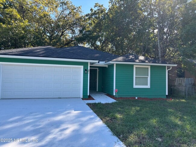 property at 951 Superior St