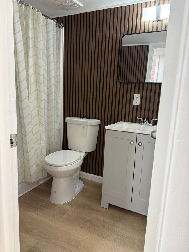 property at 17927 Lakeshore Blvd