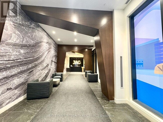 308 Jarvis St in Toronto, ON - Building Photo - Building Photo