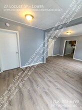 27 Locust St-Unit -Lower in Rochester, NY - Building Photo - Building Photo