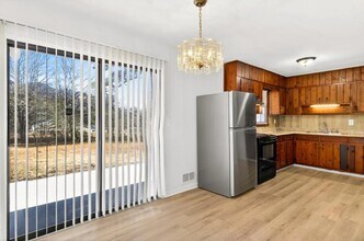 4225 Cottage Ln in Conley, GA - Building Photo - Building Photo