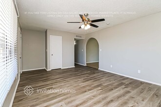 18045 N 20th Dr in Phoenix, AZ - Building Photo - Building Photo