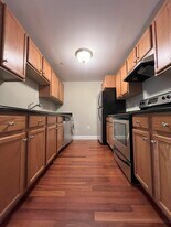 59 Ponemah Hill Rd, Unit 1-202 in Milford, NH - Building Photo