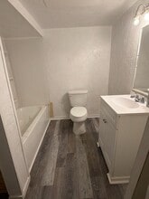 612 Hamilton Ave in Duquesne, PA - Building Photo - Building Photo