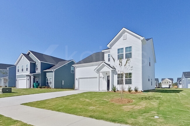 7113 Foggy River Dr in Aiken, SC - Building Photo - Building Photo