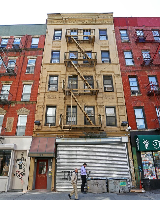 183 Mott St in New York, NY - Building Photo - Building Photo