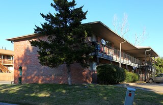 3727-3739 S Indianapolis Ave in Tulsa, OK - Building Photo