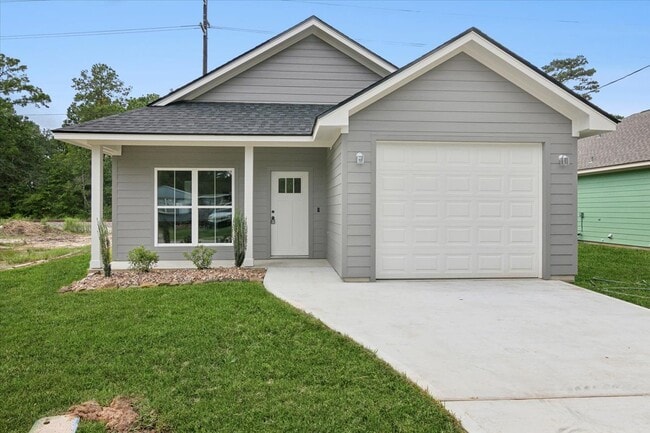 9896 Golden Ln in Lumberton, TX - Building Photo - Building Photo