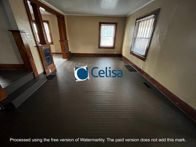 1120 E Rudisill Blvd in Fort Wayne, IN - Foto de edificio - Building Photo