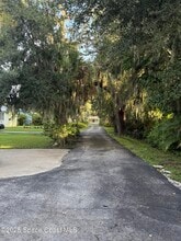 557 Young St in Melbourne, FL - Building Photo - Building Photo