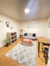 192 Grand Ave, Unit 2R in Johnson City, NY - Foto de edificio - Building Photo