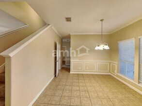 4103 Chiselhurst in San Antonio, TX - Building Photo - Building Photo