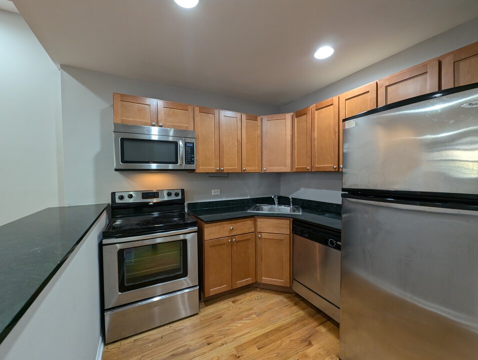 4805 N Wolcott Ave, Unit GDN in Chicago, IL - Building Photo