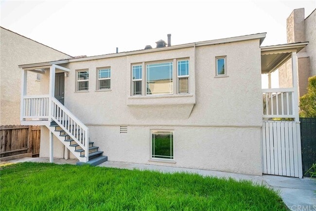 1419 S Curson Ave