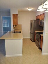 754 NW 103rd Terrace in Pembroke Pines, FL - Building Photo - Building Photo