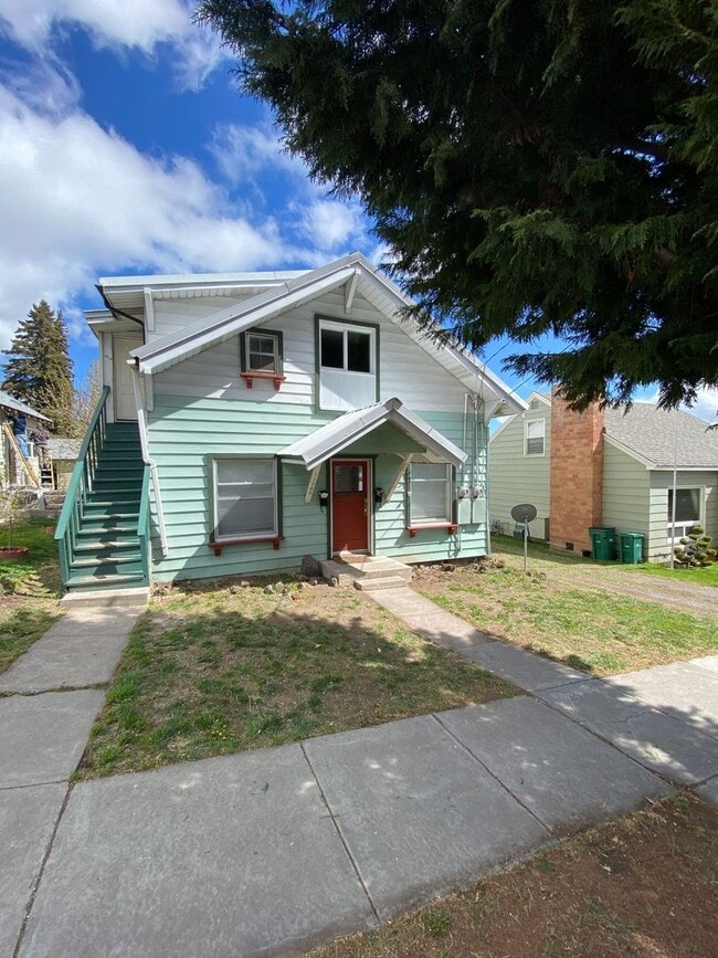 1126 Grant St in Klamath Falls, OR - Building Photo - Building Photo