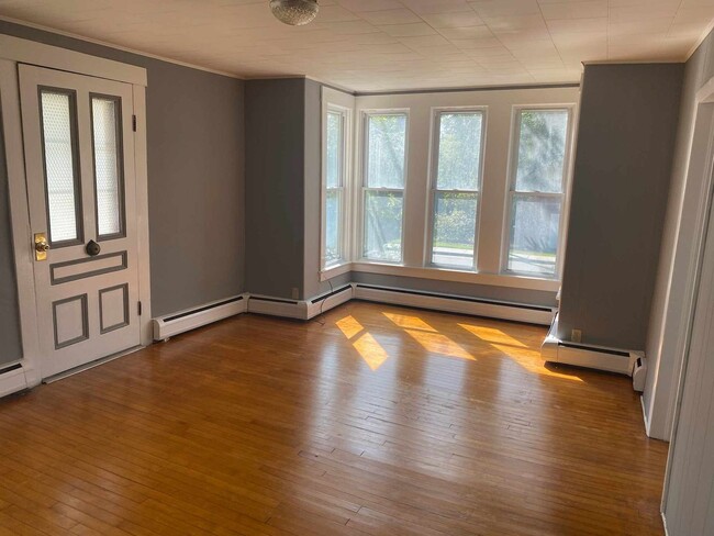 property at 4 Central St