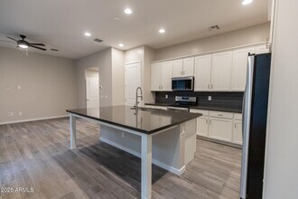 901 S Smith Rd in Tempe, AZ - Building Photo - Building Photo