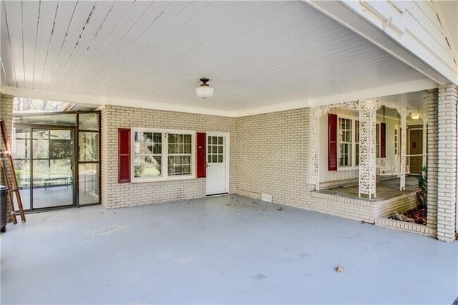 5095 S Trimble Rd, Unit - in Atlanta, GA - Building Photo - Building Photo