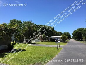 227 Stockton St in North Fort Myers, FL - Building Photo - Building Photo