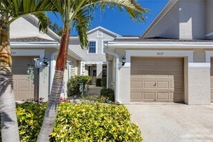3637 Country Pointe Pl in Palm Harbor, FL - Building Photo