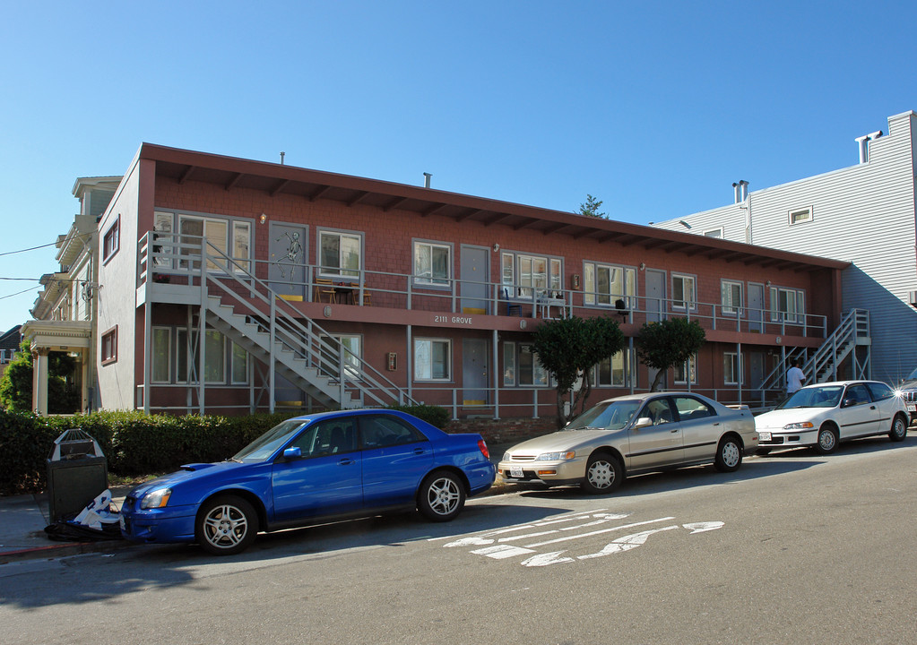 2111 Grove St in San Francisco, CA - Foto de edificio