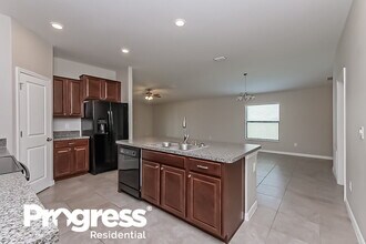 11222 Leland Groves Dr in Riverview, FL - Building Photo - Building Photo