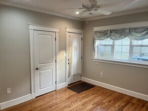 68 Manet Rd, Unit 1 in Chestnut Hill, MA - Building Photo - Building Photo