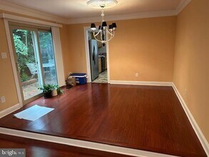 3809 Hemlock Way in Fairfax, VA - Building Photo - Building Photo