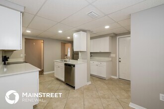 812 65th Ave Dr W in Bradenton, FL - Building Photo - Building Photo
