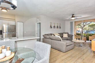 1225 Reserve Way in Naples, FL - Building Photo - Building Photo