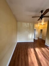 2025 SE Taggart St in Portland, OR - Building Photo - Building Photo