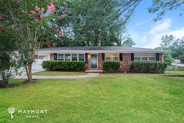 7405 Ann St in Riverdale, GA - Building Photo