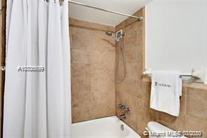 1270 SE 26th St-Unit -204 in Homestead, FL - Building Photo - Building Photo