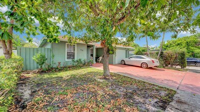 339 NW 5th Ave in Delray Beach, FL - Building Photo - Building Photo