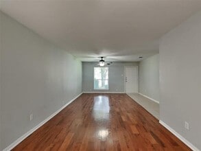 1838 Crooks Ct in Grand Prairie, TX - Building Photo - Building Photo