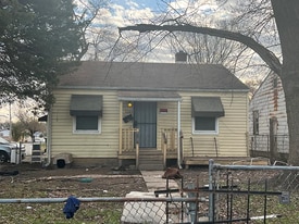 1640 N 50th St in East St. Louis, IL - Building Photo