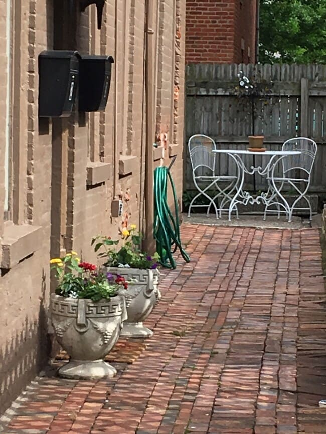 130 Park Pl, Unit 2nd floor