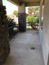 937 W Mcintire Ave in Porterville, CA - Building Photo - Building Photo