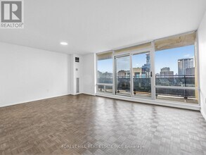 7 Jackes Ave in Toronto, ON - Building Photo - Building Photo