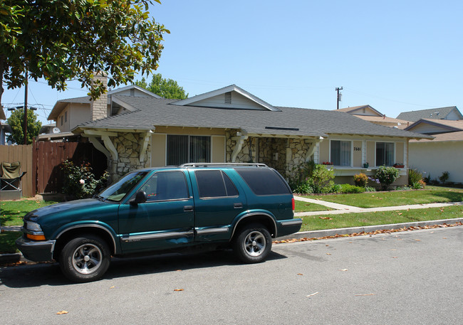 7601 Amazon Dr in Huntington Beach, CA - Building Photo - Building Photo