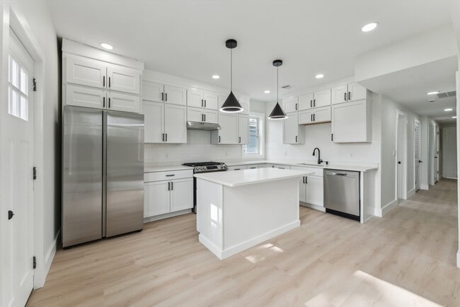 47 Brackett St in Boston, MA - Foto de edificio - Building Photo