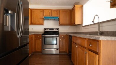 605 Chase Ln in Mcdonough, GA - Building Photo - Building Photo