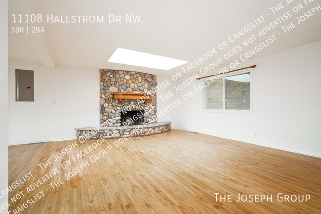 11108 Hallstrom Dr NW in Gig Harbor, WA - Building Photo - Building Photo