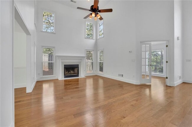 4840 Yorkshire Ln in Suwanee, GA - Building Photo - Building Photo